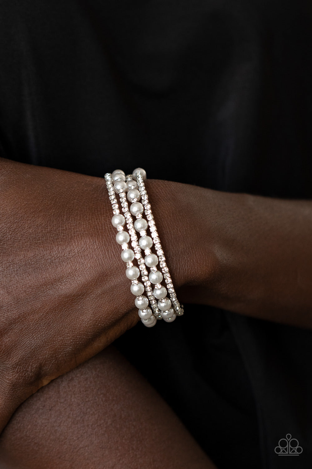 Starry Strut - White Paparazzi Accessories