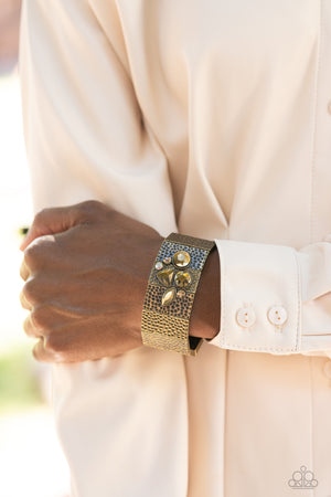 Paparazzi Accessories Flickering Fortune - Brass