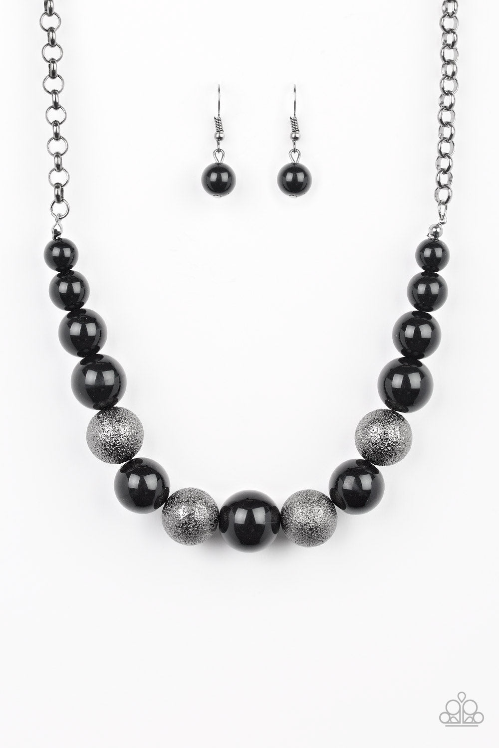 Paparazzi Accessories  Color Me CEO - Black