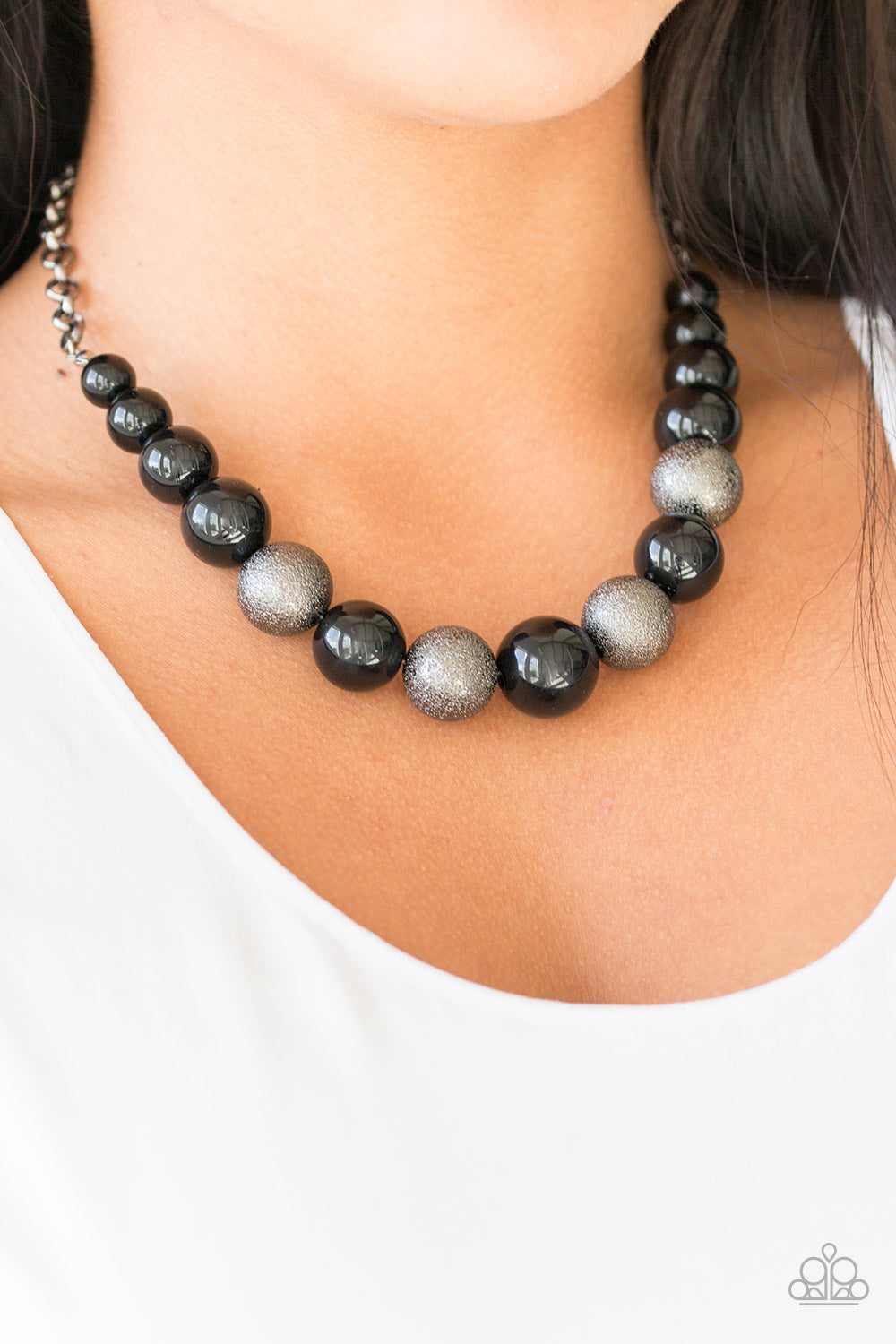 Paparazzi Accessories  Color Me CEO - Black