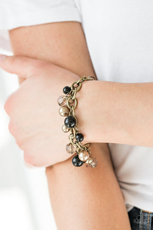 Grit and Glamour - Black Paparazzi Accessories