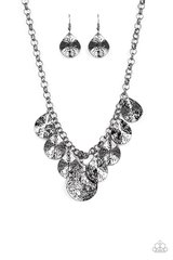 Paparazzi Accessories Texture Storm - Black