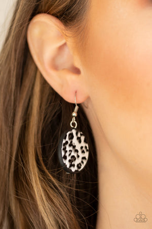 Paparazzi Accessories   Here Kitty Kitty - White