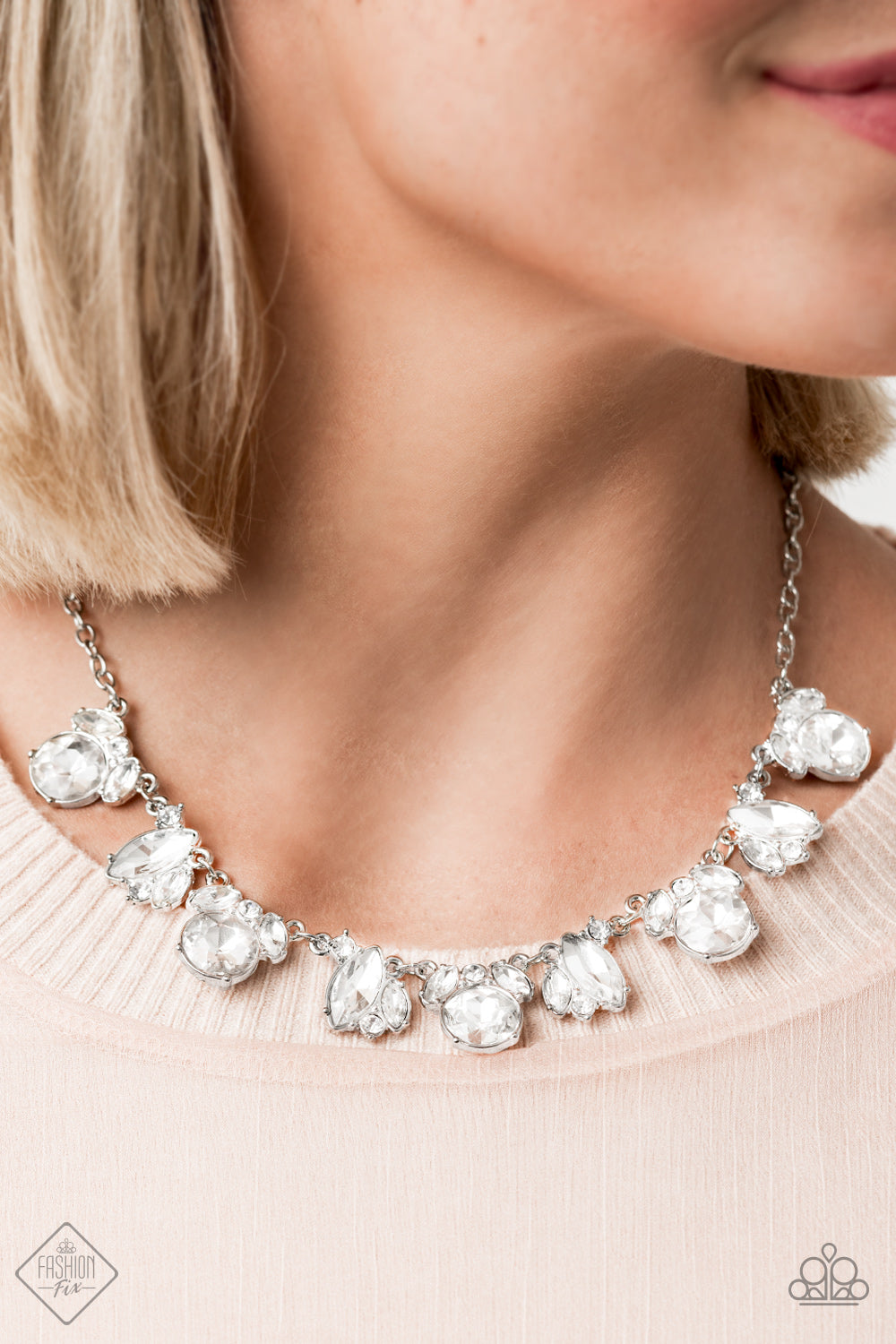 Paparazzi   BLING to Attention - White
