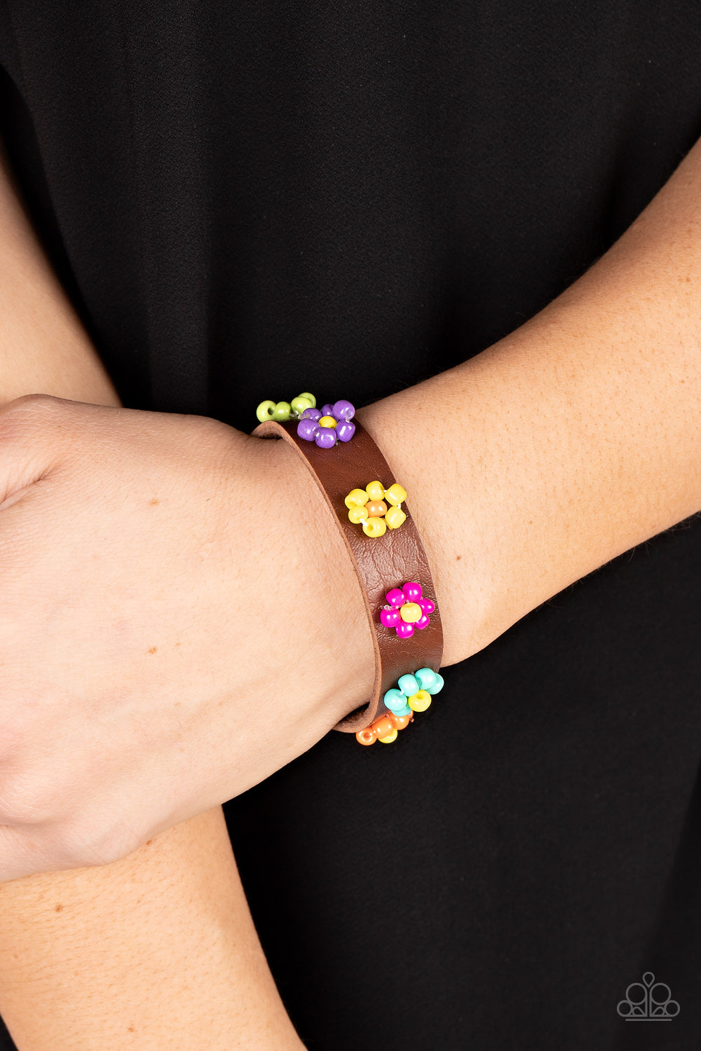 Paparazzi Flowery Frontier - Multi