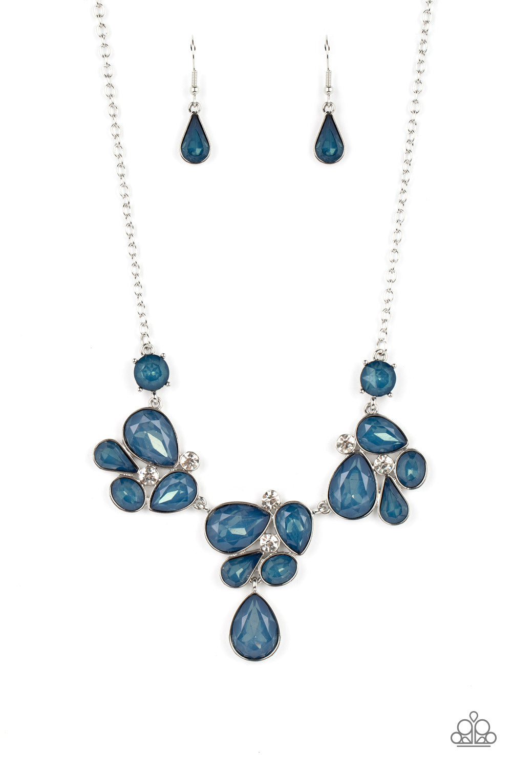 Everglade Escape - Blue Paparazzi Accessories