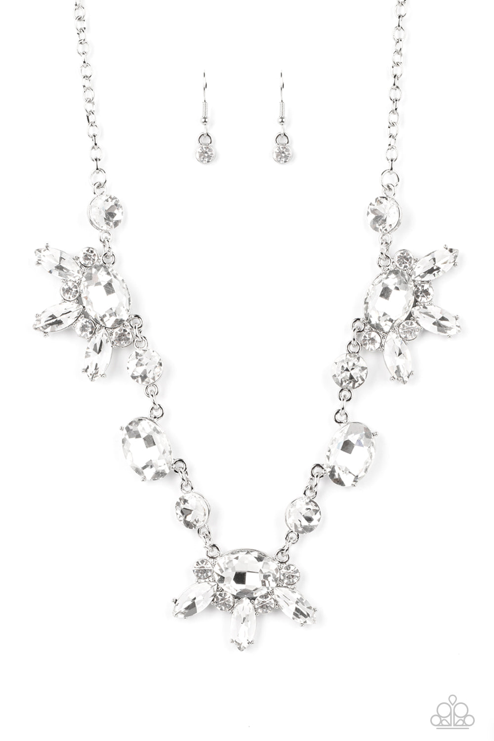 Paparazzi Accessories GLOW-trotting Twinkle - White