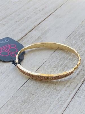 Just SPARKLE and Wave- Gold Paparazzi Accessories